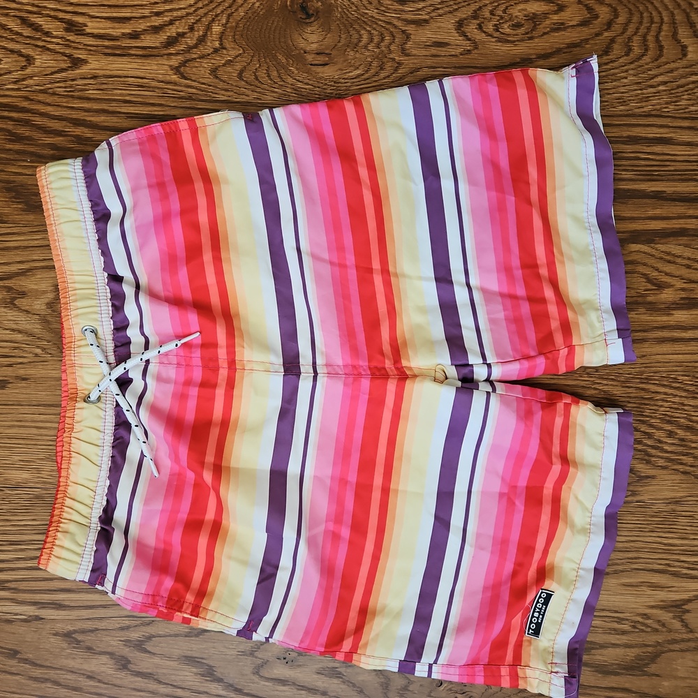 Toobydoo Boys Swim Shorts - size 11-12 - in great condition!